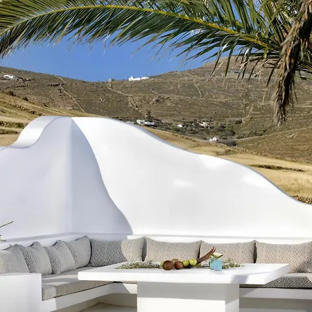 Lia Mykonos