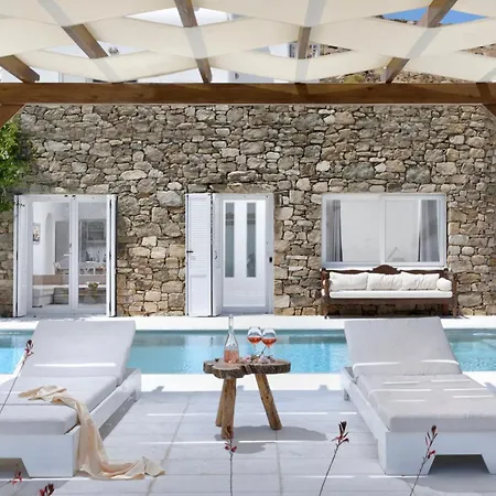 فيلة Lia Mykonos *